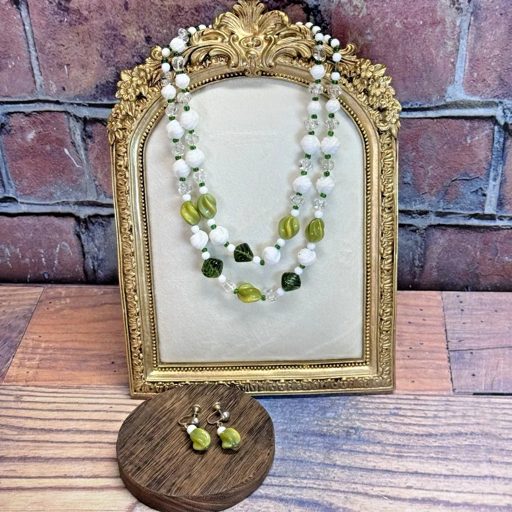 Vintage 2 Strand Green White Beaded‎ Necklace Earrings Set 1950s Costume Jewelry